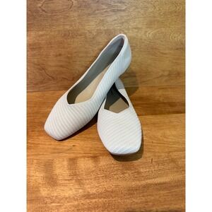 NEW Arromic Women Cream Knit Square Toe Ballet Flats Size 8 casual minimalist